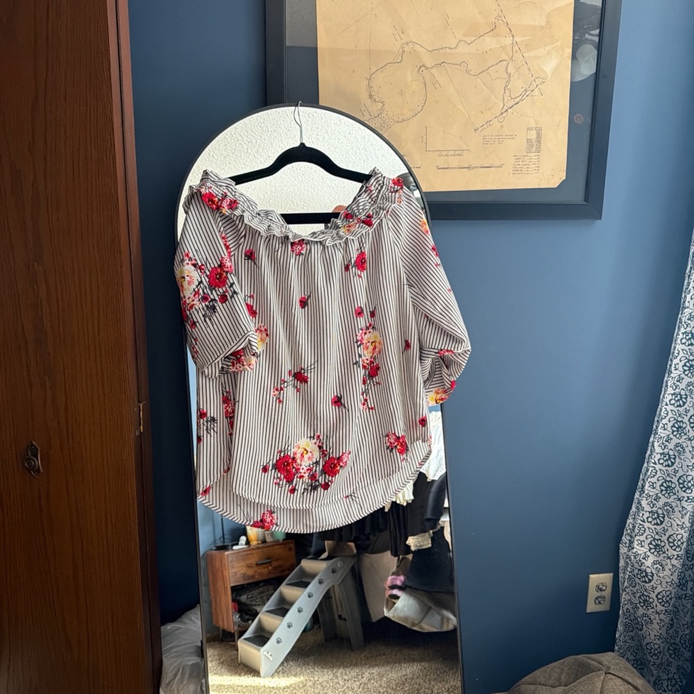 Ces Femme Red Floral Striped Blouse